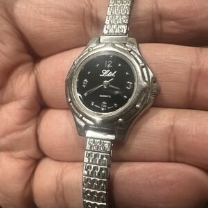 Working Vintage LTD Ladies Watch Stainless Steel Black Face 25mm Fit 7in Rare